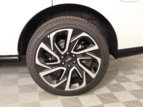 New 2026 Lincoln Navigator Black Label AWD/4WD image 20