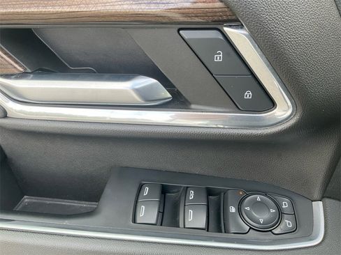 Used 2024 Chevrolet Silverado 2500 LT image 25