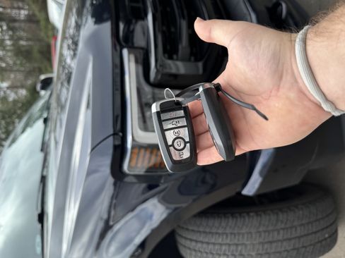 Used 2021 Ford F250 Lariat image 27