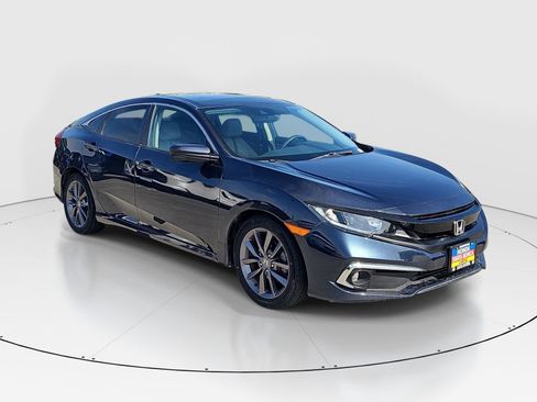 Used 2021 Honda Civic EX image 3