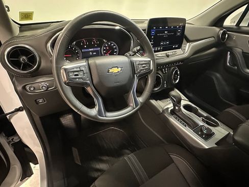 Used 2024 Chevrolet Blazer LT w/ Convenience Package AWD/4WD image 24