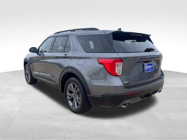 Used 2021 Ford Explorer XLT w/ Equipment Group 202A AWD/4WD image 4