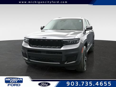 Used 2021 Jeep Grand Cherokee L Laredo AWD/4WD image 1