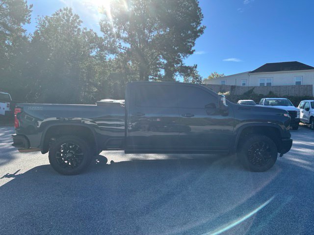 Used 2026 Chevrolet Silverado 2500 LTZ w/ LTZ Plus Package AWD/4WD image 13