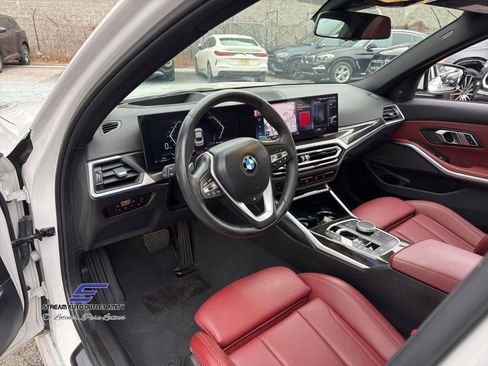 Used 2023 BMW 330i xDrive 330i xDrive w/ Premium Package image 25