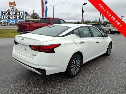 Used 2025 Nissan Altima 2.5 SV AWD/4WD image 5