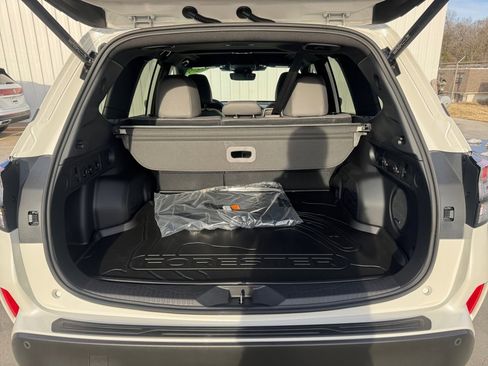 Used 2025 Subaru Forester Limited w/ Protection Package image 19