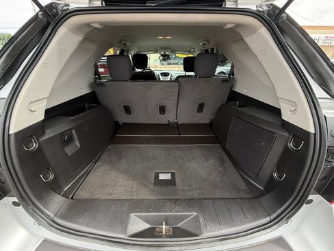 Used 2017 Chevrolet Equinox LT w/ Convenience Package FWD image 7