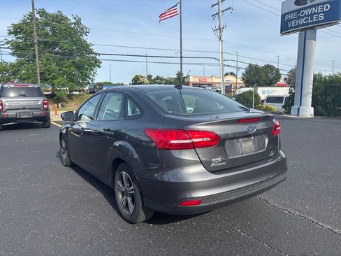 Used 2017 Ford Focus SE FWD image 7