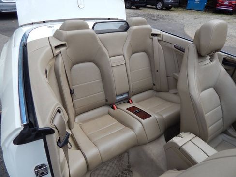 Used 2012 Mercedes-Benz E 350 Cabriolet image 54