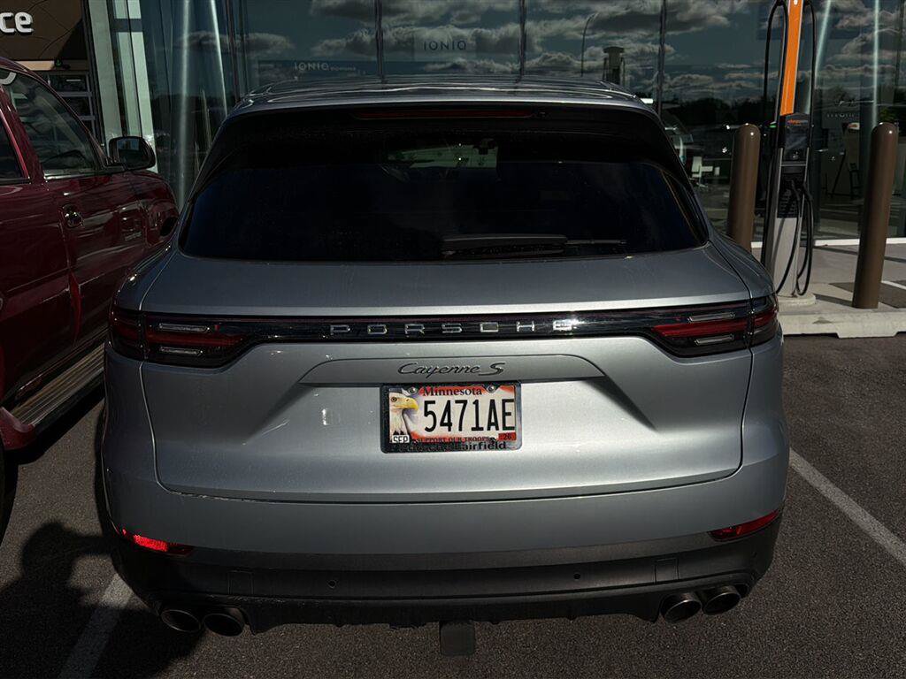Used 2020 Porsche Cayenne S AWD/4WD image 15