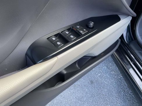 Used 2019 Toyota Camry SE image 27