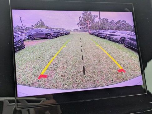 New 2025 Jeep Grand Cherokee Altitude image 25