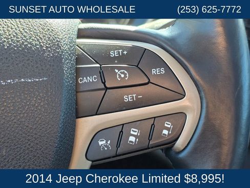 Used 2014 Jeep Cherokee Limited w/ Technology Group image 32