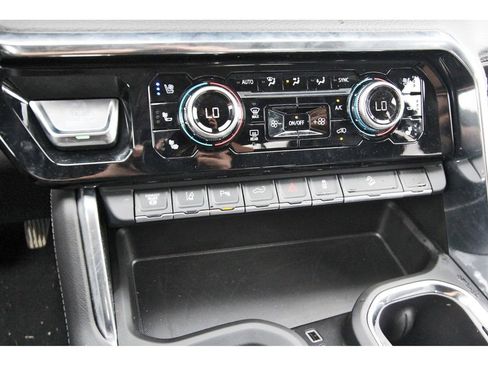 Used 2025 GMC Sierra 2500 Denali w/ Denali Reserve Package AWD/4WD image 22