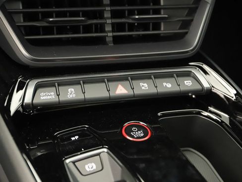 New 2026 Audi RS e-tron GT performance AWD/4WD image 27