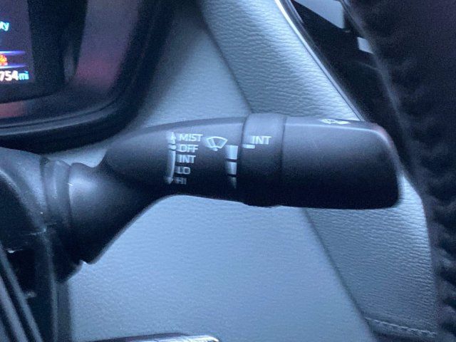 Used 2021 Toyota Corolla SE FWD image 22