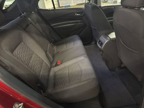 Used 2020 Chevrolet Equinox LT image 24