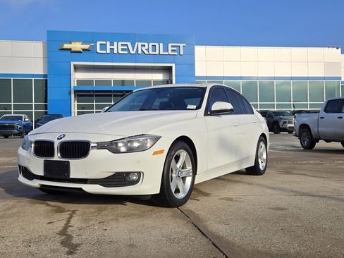 Used 2015 BMW 320i Sedan image 1
