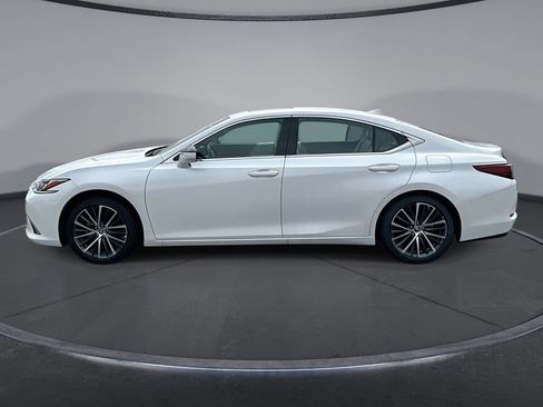 Used 2025 Lexus ES 350 w/ Premium Package FWD image 5