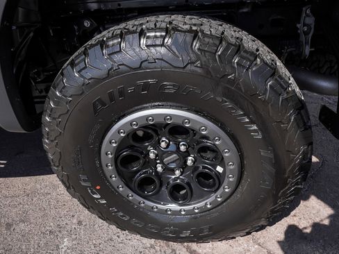 Used 2023 Ford F150 Raptor w/ Raptor 37 Performance Package image 7