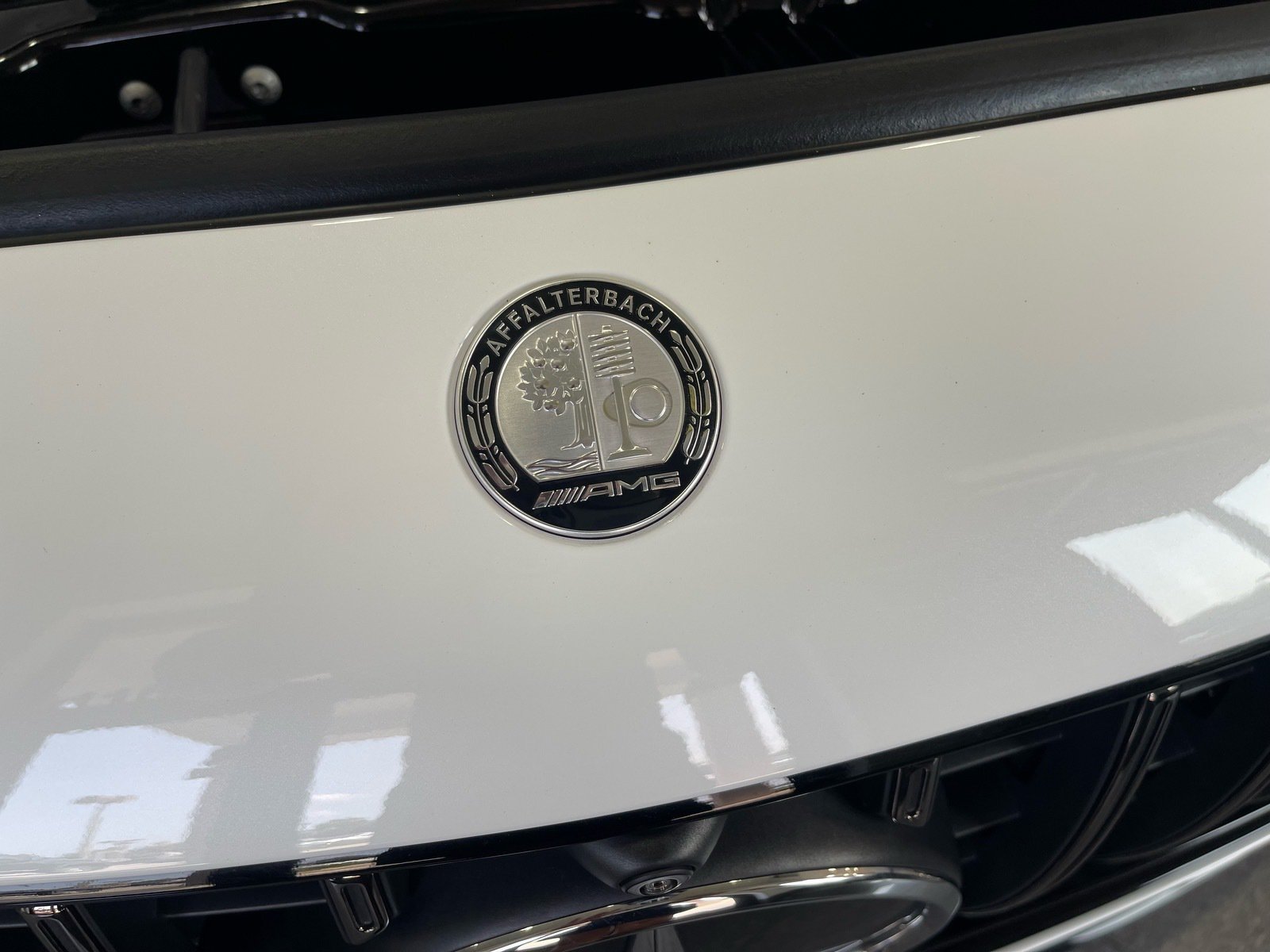 Used 2025 Mercedes-Benz AMG GT 63 image 23