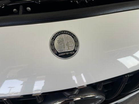 Used 2025 Mercedes-Benz AMG GT 63 image 23