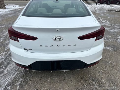 Used 2019 Hyundai Elantra Value Edition image 16
