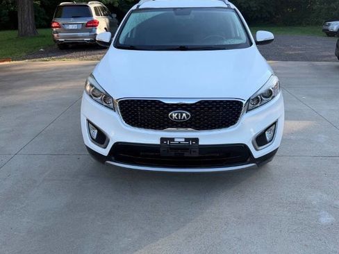 Used 2016 Kia Sorento EX FWD image 7