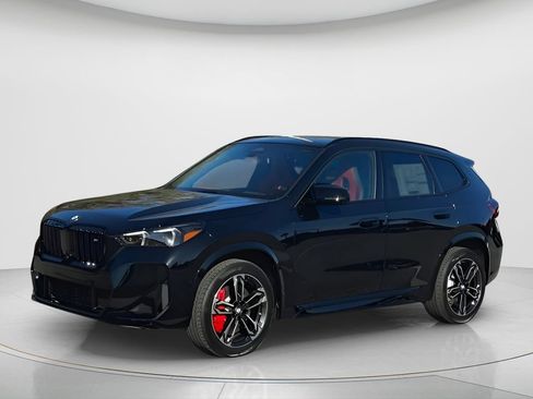 Certified 2026 BMW X1 M35i w/ Technology Package AWD/4WD image 4