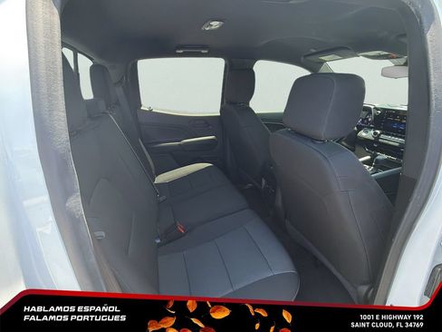 Used 2026 Chevrolet Colorado W/T w/ WT Convenience Package II RWD image 27