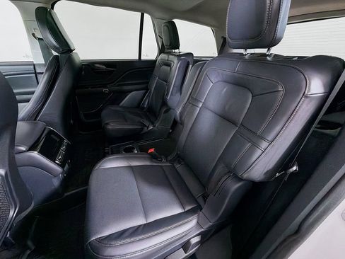 Used 2025 Lincoln Aviator Reserve AWD/4WD image 20