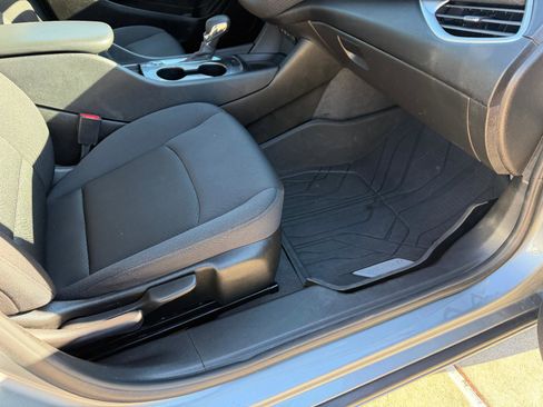 Used 2023 Chevrolet Malibu RS w/ LPO, Floor Liner Package image 27