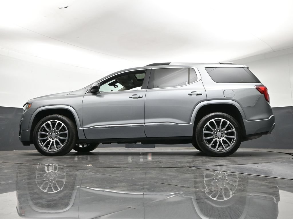 Used 2023 GMC Acadia Denali w/ Denali Technology Package AWD/4WD image 26