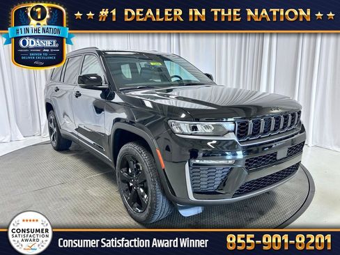 New 2026 Jeep Grand Cherokee L Limited AWD/4WD image 1