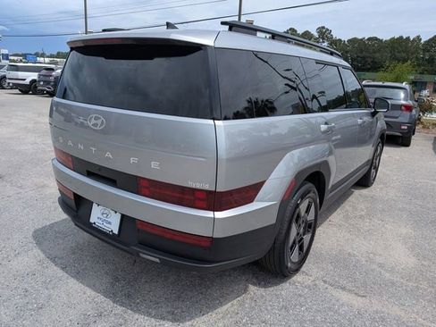 Used 2026 Hyundai Santa Fe SEL FWD image 4