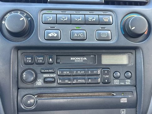 Used 1998 Honda Accord LX image 17