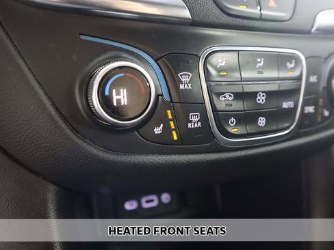 Used 2023 Chevrolet Equinox LT image 6