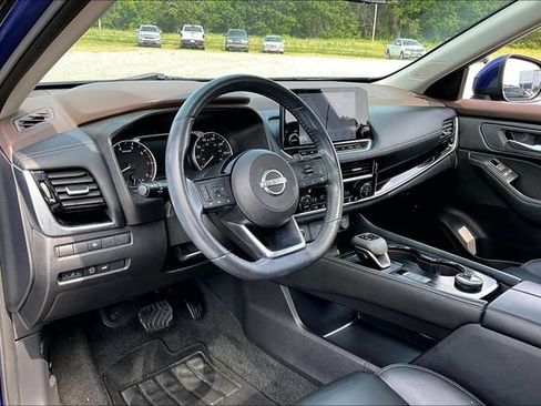 Used 2023 Nissan Rogue SL w/ SL Premium Package AWD/4WD image 17