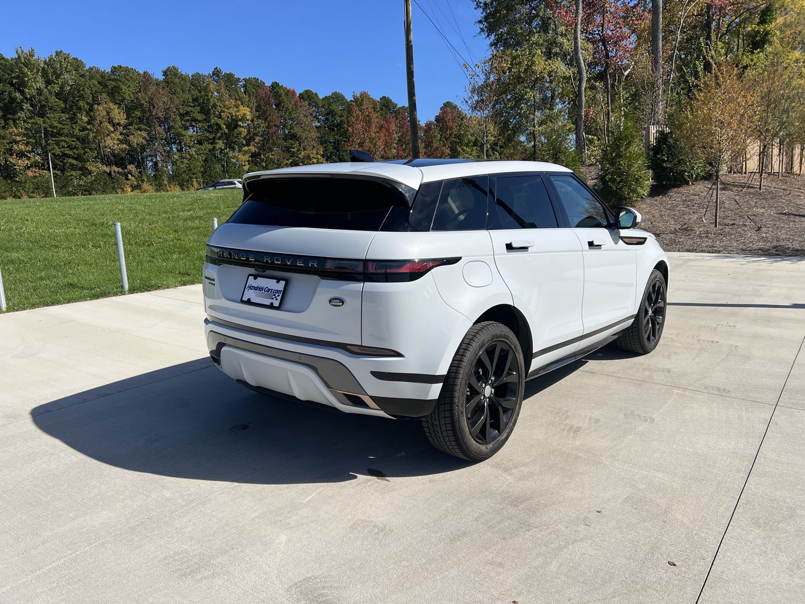 Used 2020 Land Rover Range Rover Evoque R-Dynamic S AWD/4WD image 8