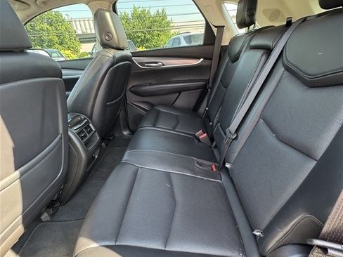 Used 2018 Cadillac XT5 Premium Luxury AWD/4WD image 11