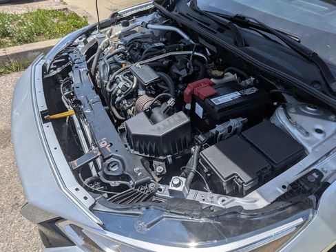 Used 2020 Nissan Sentra SV FWD image 19