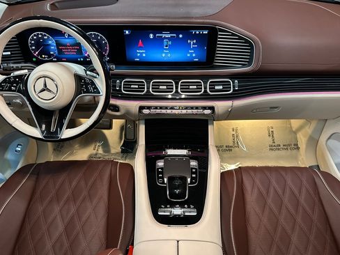 New 2026 Mercedes-Benz Maybach GLS 600 4MATIC image 14