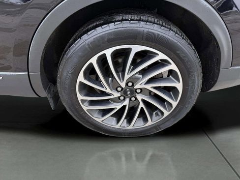 Used 2019 Lincoln Nautilus Reserve w/ Interior Protection Package image 21