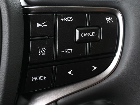 Used 2023 Lexus ES 250 w/ Premium Package AWD/4WD image 29