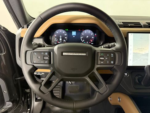 New 2026 Land Rover Defender 110 X-Dynamic SE AWD/4WD image 11