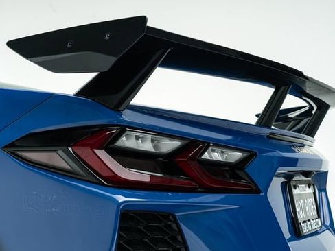 Used 2020 Chevrolet Corvette Stingray Preferred Cpe w/ 2LT Preferred Equipment Group image 24