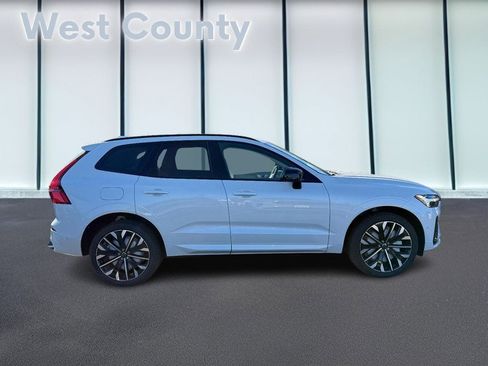 New 2026 Volvo XC60 T8 Ultra w/ Protection Package Premier image 2