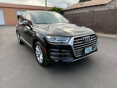 Used 2018 Audi Q7 3.0T Premium Plus image 3