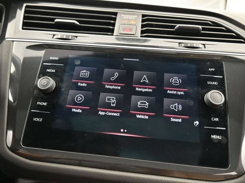 Used 2024 Volkswagen Tiguan SE R-Line FWD image 24